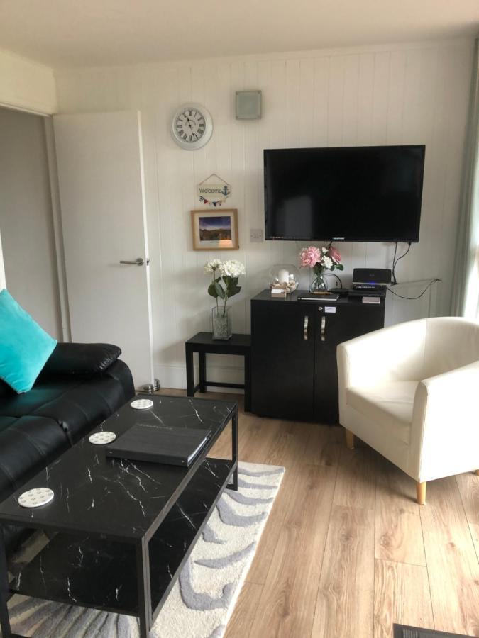 Chalet 47 By The Sea Kingsdown  Экстерьер фото